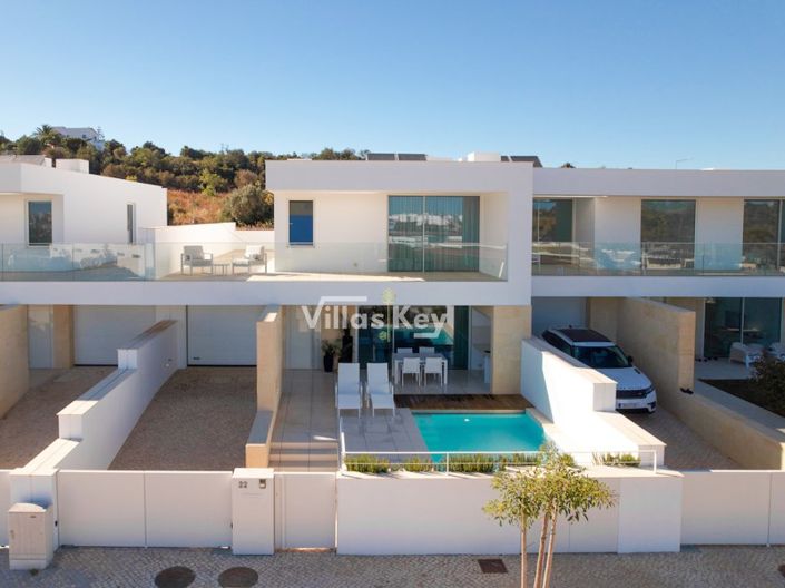 Image No.24-3 Bed House for sale