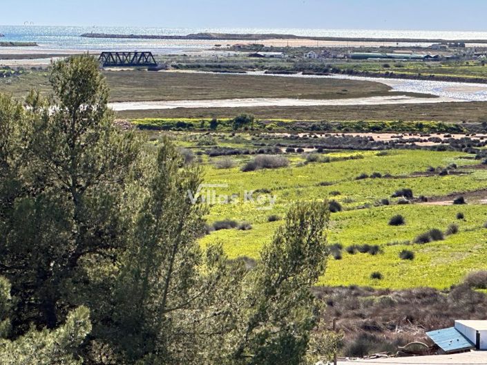 Image No.17-3 Bed Villa for sale