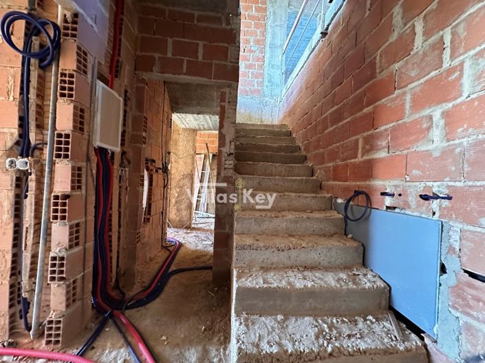 Image No.31-3 Bed Villa for sale