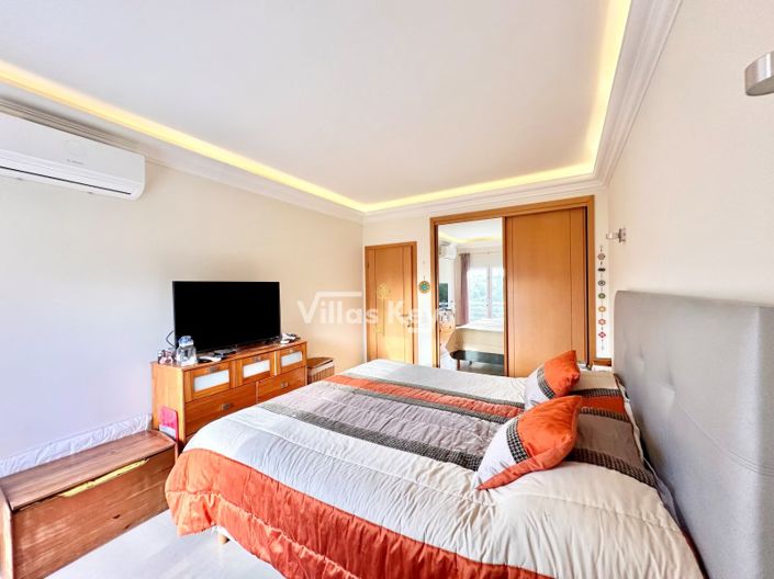 Image No.17-2 Bed Apartment for sale