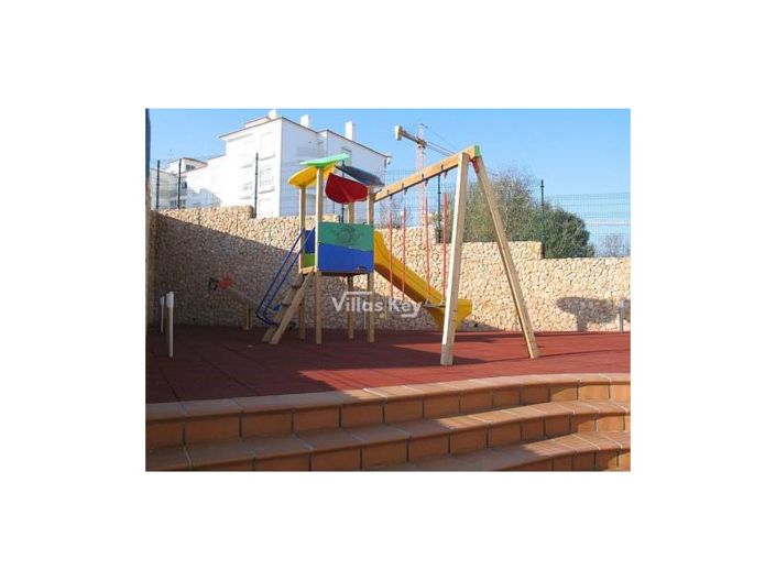 Image No.30-2 Bed Apartment for sale