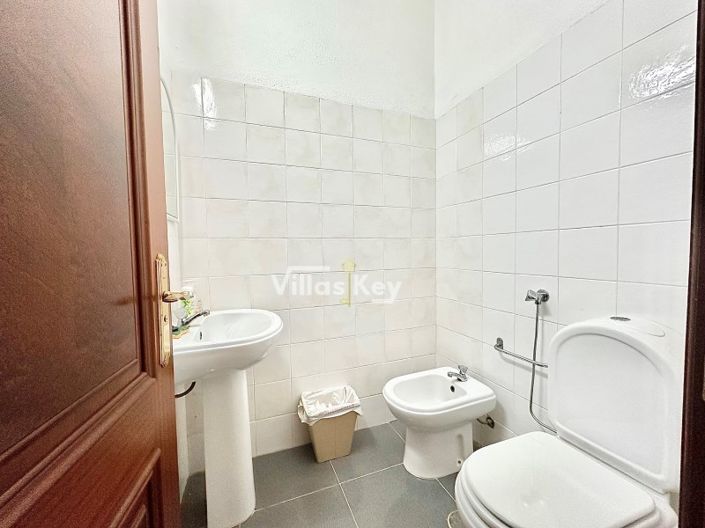 Image No.6-Commercial for sale