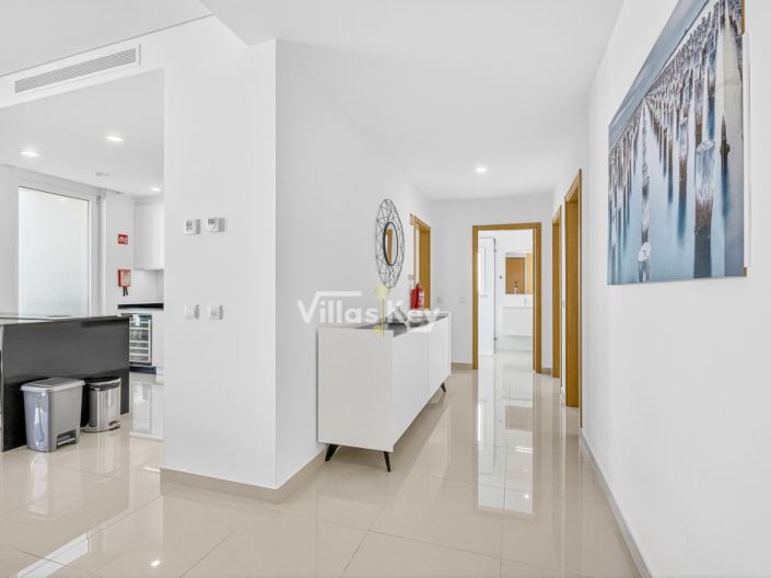 Image No.16-3 Bed Apartment for sale