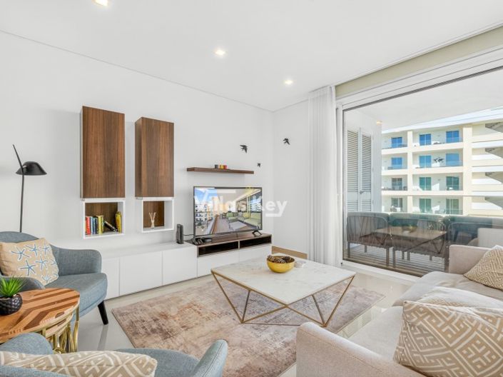 Image No.3-3 Bed Apartment for sale