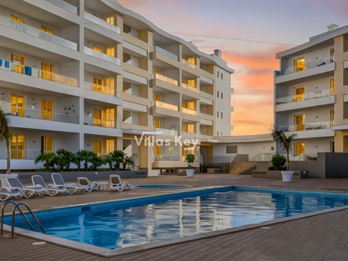 Image No.32-3 Bed Apartment for sale