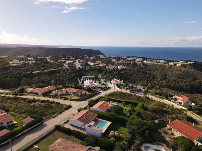 Image No.2-3 Bed House for sale