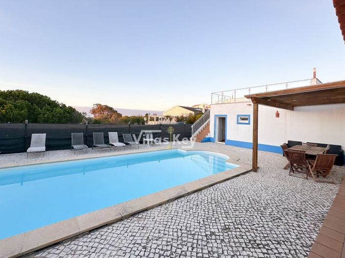 Image No.4-3 Bed House for sale