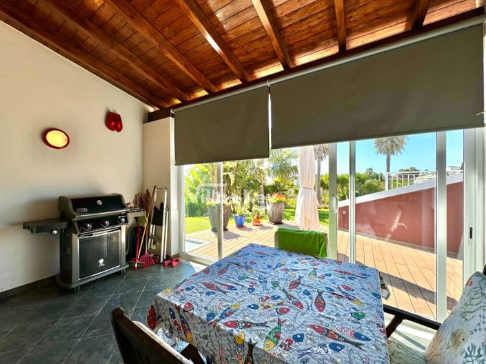 Image No.42-3 Bed House for sale