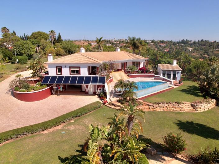 Image No.8-3 Bed House for sale