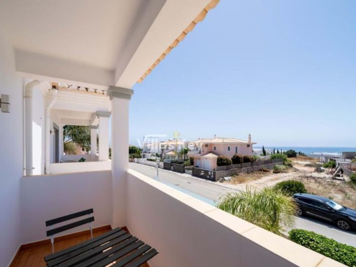 Image No.14-3 Bed House for sale