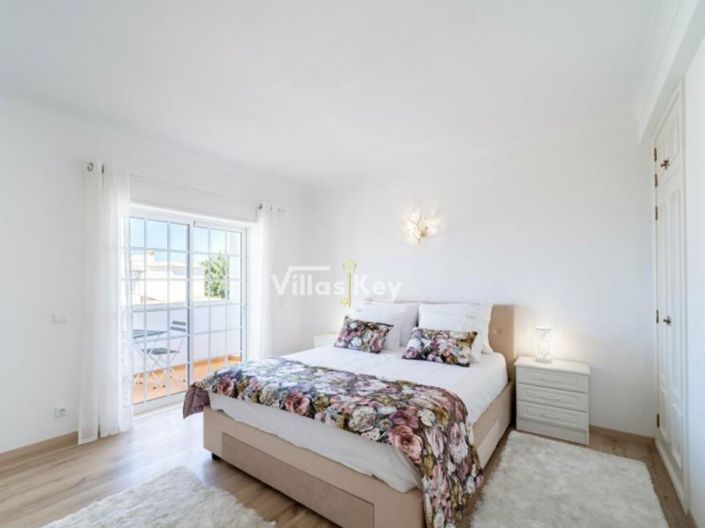 Image No.29-3 Bed House for sale