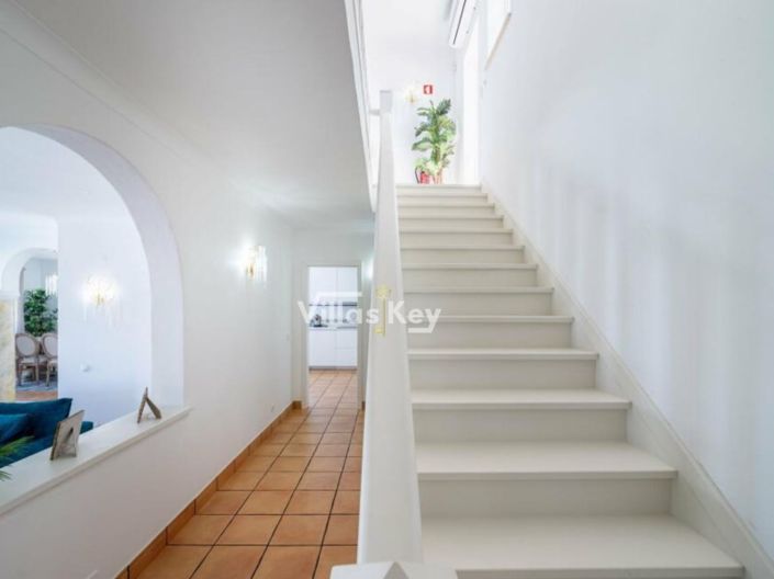 Image No.31-3 Bed House for sale