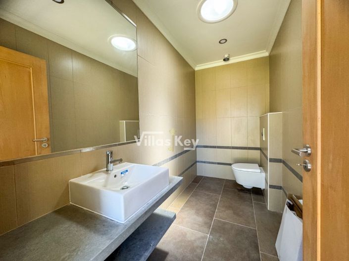 Image No.10-Commercial for sale