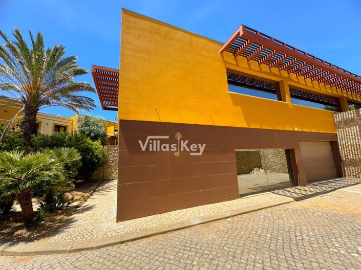 Image No.26-Commercial for sale