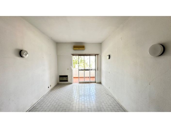 Image No.6-Apartment for sale