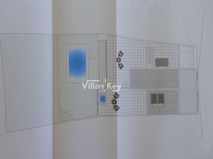 Image No.15-3 Bed House for sale