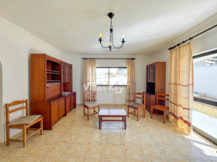 Image No.13-4 Bed House for sale