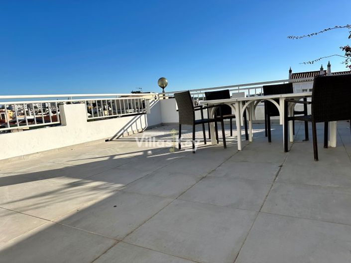 Image No.37-4 Bed House for sale