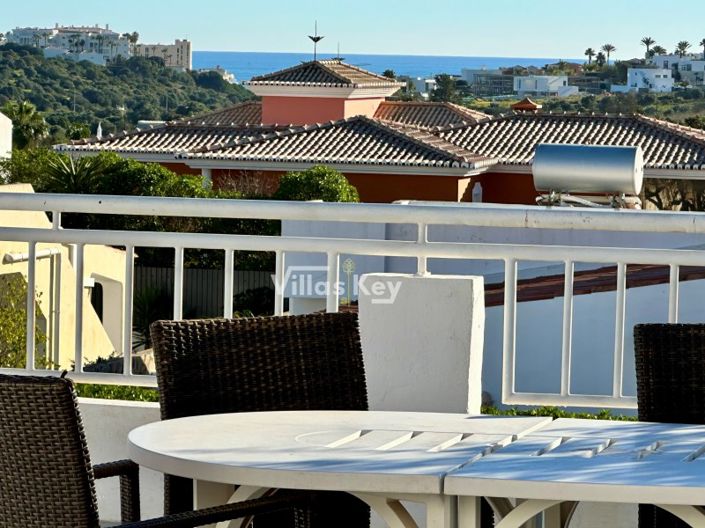 Image No.9-4 Bed House for sale