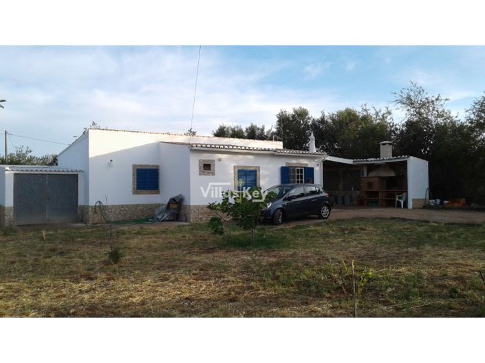 Image No.1-2 Bed Farmhouse for sale