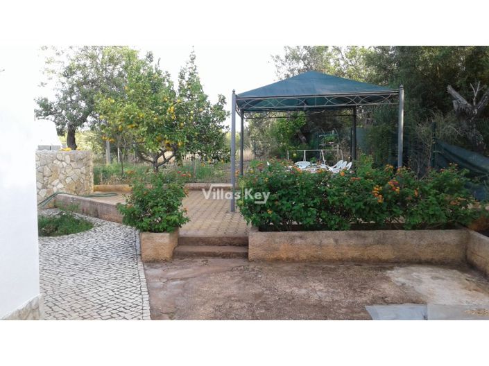 Image No.12-2 Bed Farmhouse for sale