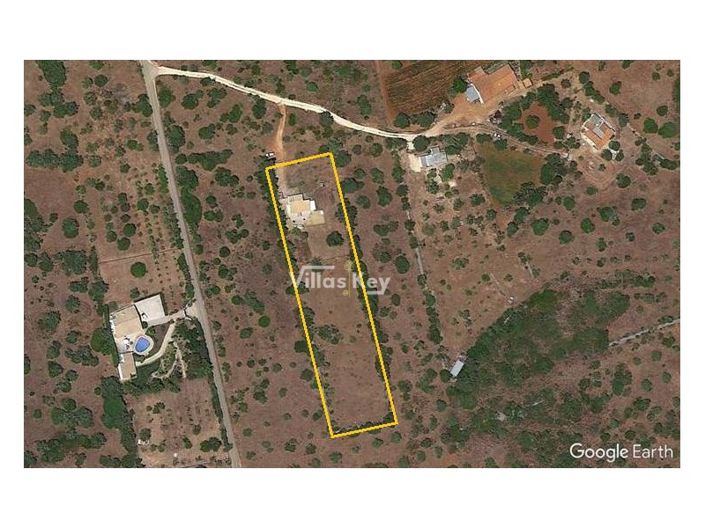 Image No.20-2 Bed Farmhouse for sale