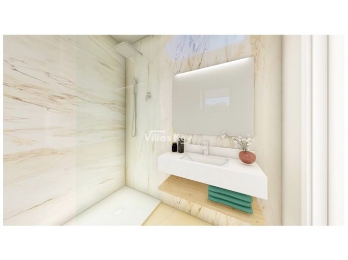 Image No.10-4 Bed House for sale