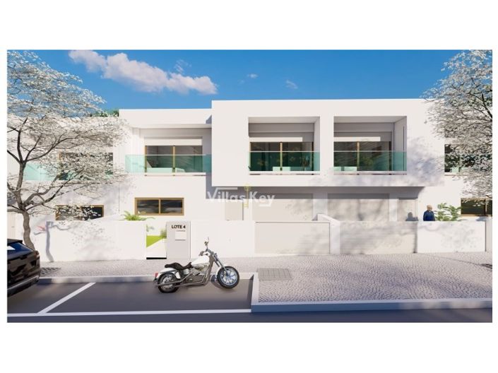 Image No.13-4 Bed House for sale