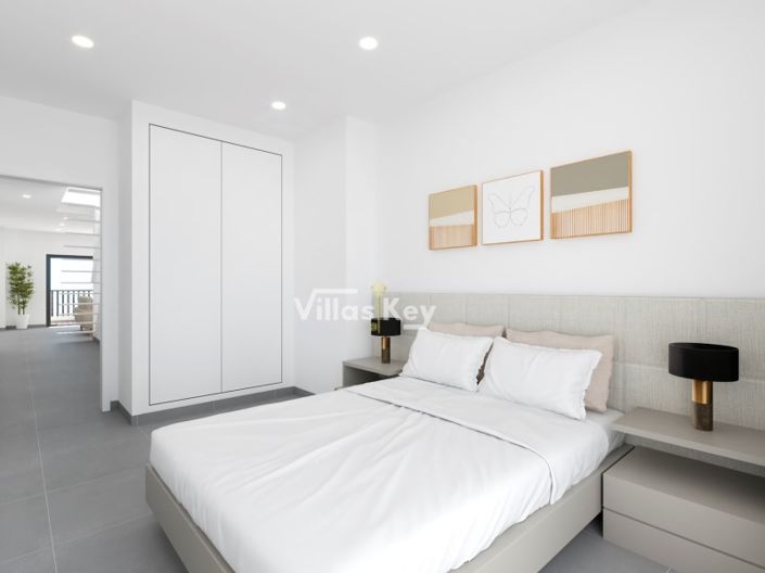 Image No.9-2 Bed Apartment for sale