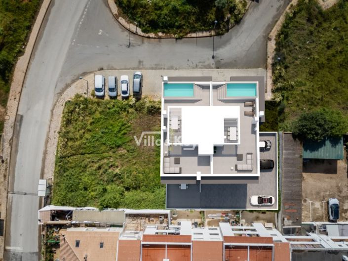 Image No.21-3 Bed Apartment for sale