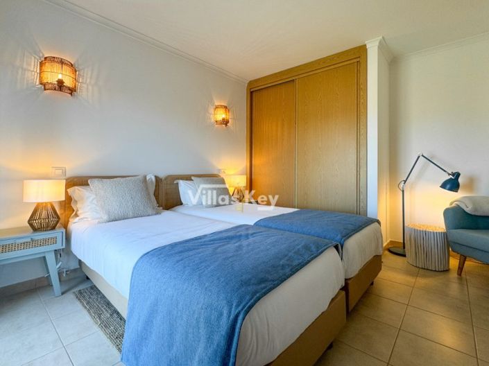 Image No.29-3 Bed House for sale