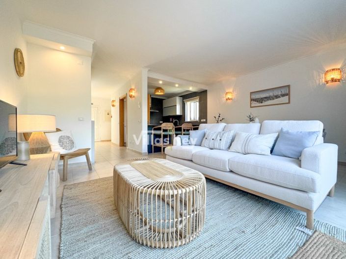 Image No.6-3 Bed House for sale