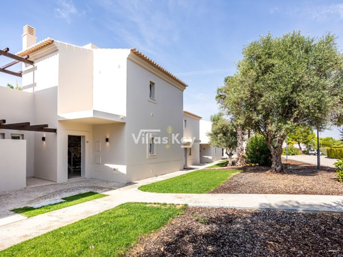 Image No.38-2 Bed House for sale