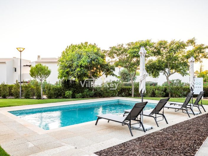 Image No.49-2 Bed House for sale