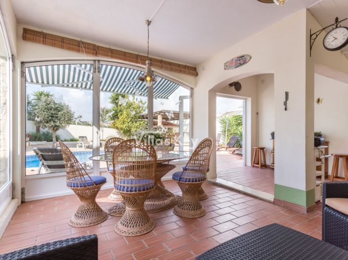 Image No.15-3 Bed House for sale