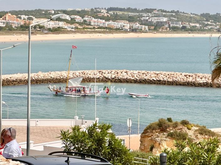 Image No.16-Restaurant à vendre à Lagos