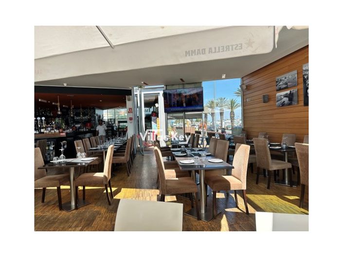 Image No.2-Restaurant à vendre à Lagos