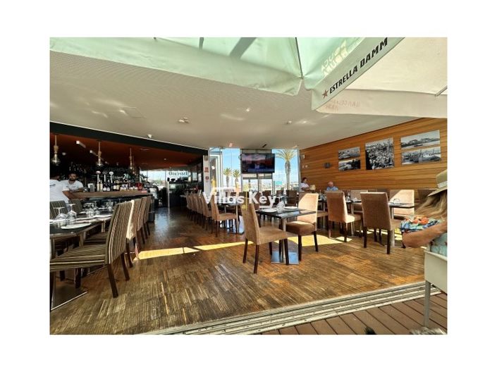 Image No.4-Restaurant à vendre à Lagos