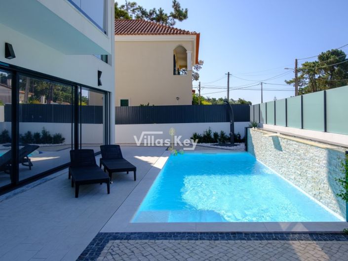 Image No.3-Maison de 4 chambres à vendre à Almada