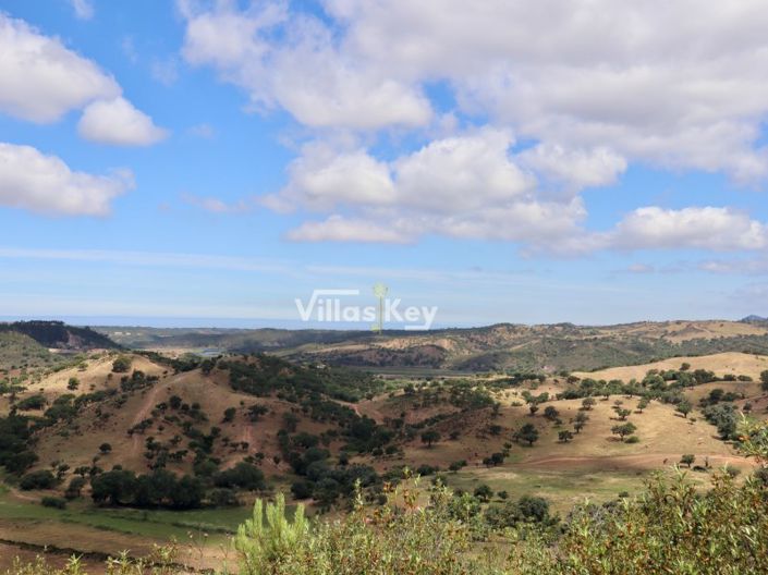 Image No.8-3 Bed Farmhouse for sale