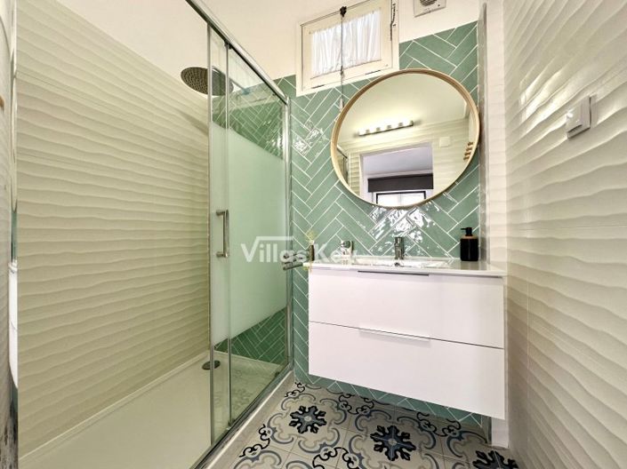 Image No.17-1 Bed House for sale