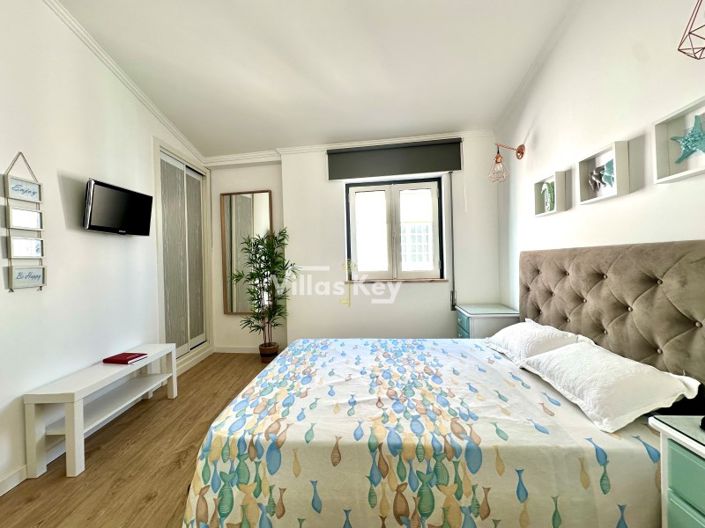 Image No.22-1 Bed House for sale