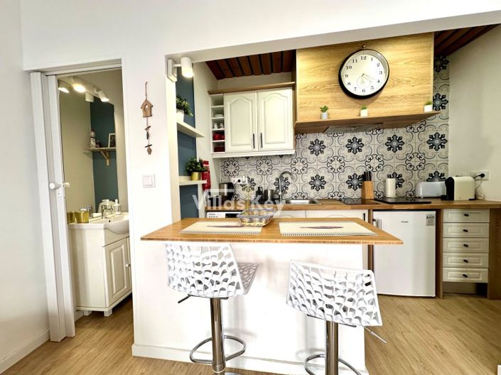 Image No.6-1 Bed House for sale