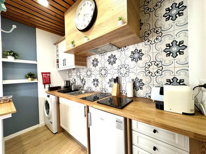 Image No.7-1 Bed House for sale