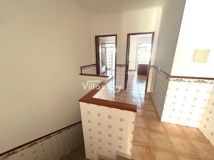 Image No.23-3 Bed House for sale