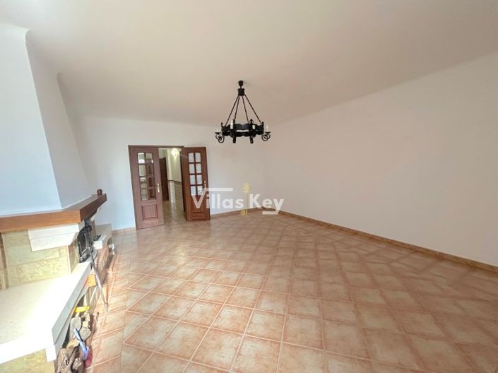 Image No.4-3 Bed House for sale