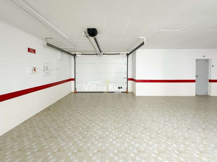 Image No.31-3 Bed Apartment for sale