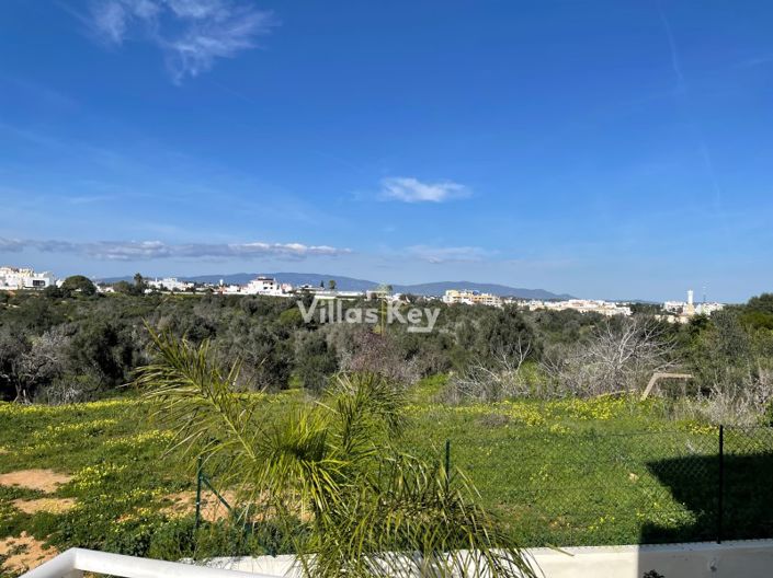 Image No.11-4 Bed House for sale