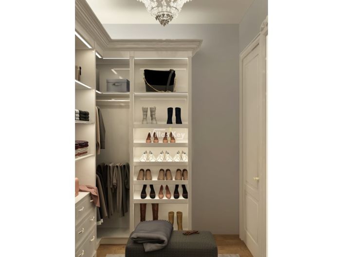 Image No.26-4 Bed House for sale