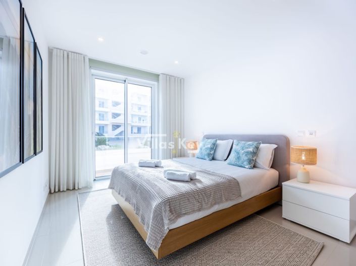 Image No.13-3 Bed Apartment for sale